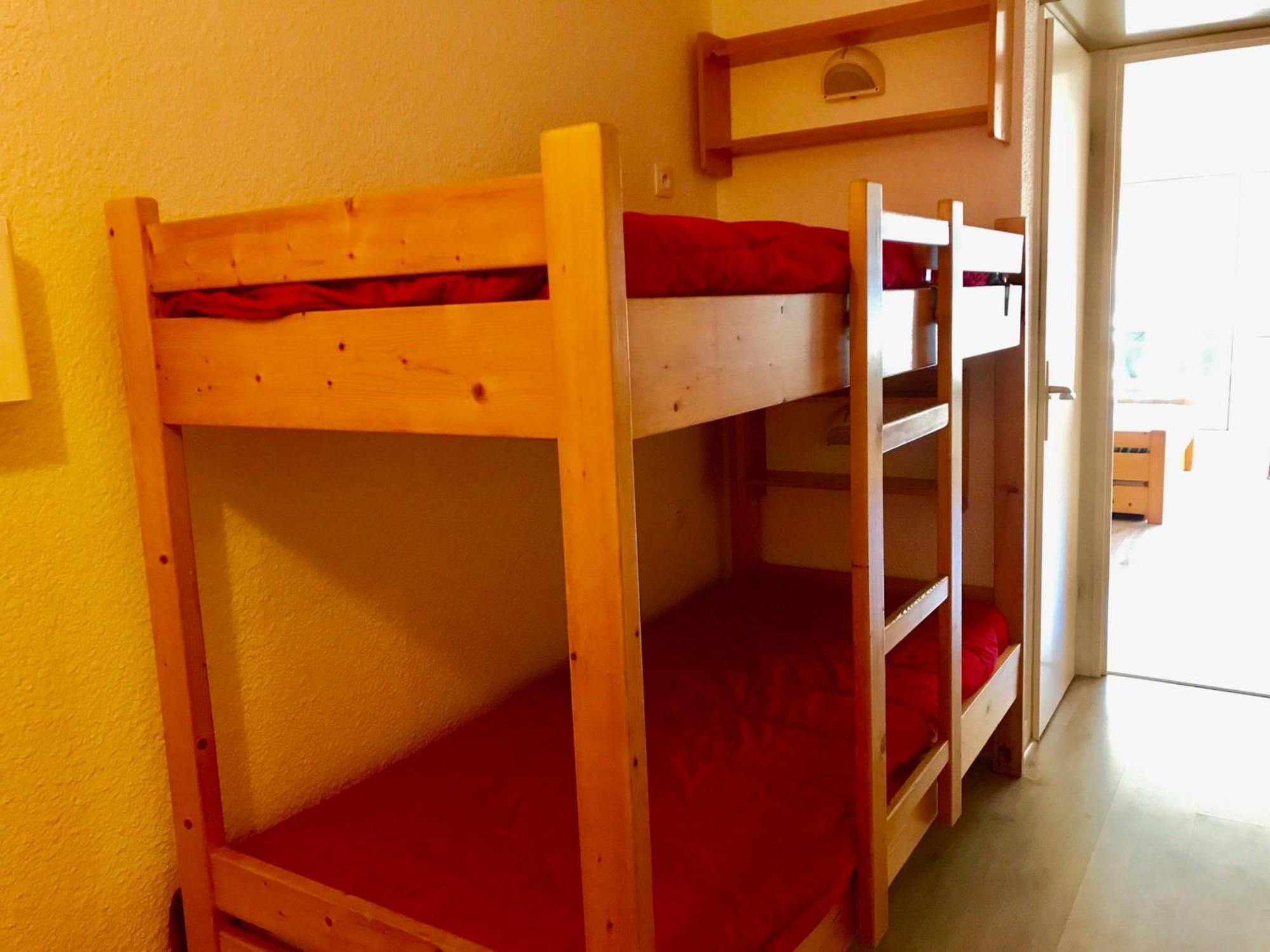 Studio Cabine Avec Balcon Proche Centre Et Pistes, Parking Et Navette Gratuite - Fr-1-515-98 维拉尔-德朗 外观 照片